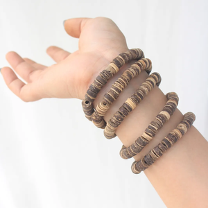 Pulsera de coco hecha a mano/Pulsera de madera de coco hecha a mano-Accesorio natural y ecológico | Viet Fargimex - Product Image 5