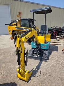 จัดส่งฟรี รถขุดขนาดเล็ก 1.8 ตัน มาตรฐาน EPA EURO 5 สำหรับฟาร์ม ไร่นา เครื่องขุดดินขนาดเล็ก สำหรับปรับปรุงลานบ้าน พร้อมบุ้งกี๋ฟรี - Product Image 5