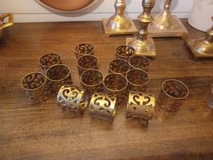 Juego de 4 Anillos de Servilleta Hexagonales de Metal Dorado Moderno, Porta Servilletas de Latón para Decoración de Mesa de Boda, Hotel, Restaurante, Venta al por Mayor para Fiestas - Product Image 4