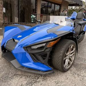 2023 SL Roadster de 3 Ruedas con Tracción Trasera, Motor 2.0L 4 Cilindros, 203hp, 196Nm de Torque, Transmisión Automática, Velocidad Máxima 200km/h, Cabina Deportiva, Diseño Moderno - Product Image 1