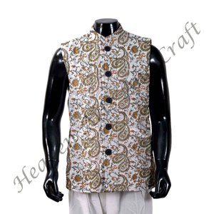 100% Cotton Breathable and <b>Light</b> Weight Handmade Quilted Boho Wear Men's Wear Floral Print Quilted <b>Jacket</b> - Product Image 6