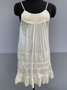 เดรสยาวผ้าฝ้ายงานแฮนด์เมดสไตล์อินเดียเดรสยาวพิมพ์ลายเอวงานตามสั่งใหม่ฤดูร้อนโรงงานขนาดใหญ่ออกแบบได้ตามต้องการ - Product Image 2