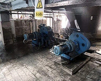 Pompe péristaltique industrielle à débit réglable, prix de la pompe péristaltique, pompe péristaltique pour le transport de liquides et de pâtes