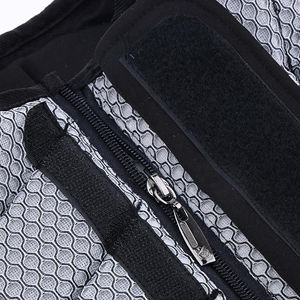 Chaleco de Seguridad para Montar a Caballo Ligero y Profesional 2024 con Impresión de Logotipo Personalizado, OEM ODM, Ropa de Montar al Aire Libre - Product Image 4