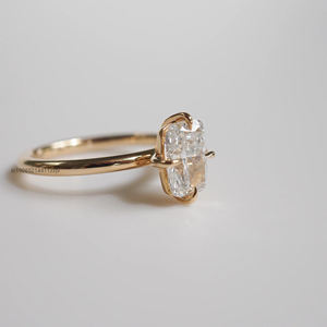 1.5 carats allongé coussin coupe Moissanite diamant Solitaire bague de fiançailles pour elle intemporelle Moissanite bijoux en or blanc - Product Image 2