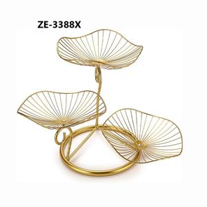 Moderno y Seguro Tazón de Acabado Metálico Dorado de Lujo, Decoración de Mesa Moderna Premium, Tazón para Frutas Plateado, Tazón Forjado a Mano, Plateado, India - Product Image 3