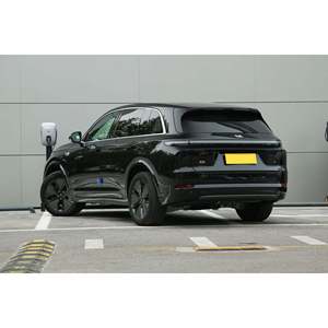 Li Auto L7 (2025) Nuevo SUV Turbo 1.5L AWD con Caja de Cambios Automática, Control de Crucero Adaptativo, Asientos de Cuero, Opciones Gasolina/Eléctrico, Neumáticos R20/R21 - Volante a la Izquierda - Product Image 4