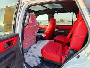 NUOVO 2024 Toyota Sequoia TRD Pro 3.5L Power (499 CV) 6 cilindri 4X4 2 assi Ibrido a carburante AWD Trasmissione automatica Guida a sinistra - Product Image 3
