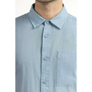 เสื้อเชิ้ตผู้ชายลำลอง ทรงปกติ ผ้าฝ้ายป๊อปลิน 100% ติดกระดุมสองแถว ระบายอากาศได้ดี รับผลิตแบบ ODM - Product Image 5