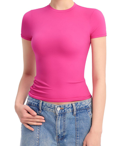 2024 été à manches courtes solide T-shirt serré blanc femmes T-Shirt confortable respirant bonne qualité plaine Polyester T-shirt - Product Image 4