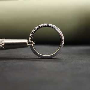 แหวนสแตนเลสสตีลทันสมัยและเงินแท้ 925 ประดับเพชร IGI Certified แบบครึ่งวง ดีไซน์หรูหราสำหรับใช้ในชีวิตประจำวัน เหมาะสำหรับทั้งชายและหญิง - Product Image 5