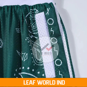 Shorts de basket-ball en polyester écologiques pour hommes, service OEM en gros, logo personnalisé, design en maille, imperméable, pour la salle de sport et l'entraînement - Product Image 2