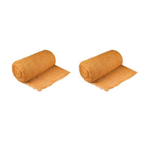 Filet en fibres végétales de coco utilisé pour prévenir la dégradation des terres et soutenir la végétation dans les projets de restauration - Product Image 1
