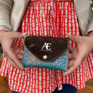 Monedero Rectangular de Piel de Cuero en Relieve para Mujer, Tarjetero de Color Real Hecho a Mano, Bonito y Pequeño - Product Image 1