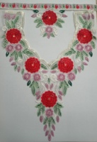Élégante robe Kurti en tissu résille avec col brodé en dentelle couleur miel et travail de sequins, et patchs à coudre pour encolure
