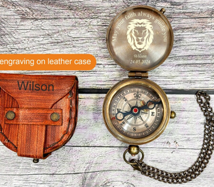 Brújula de trabajo de latón personalizada con estuche de cuero, regalo para parejas, regalos de Navidad - Product Image 2