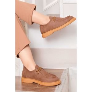 Zapatos Clásicos Estilo Loafer Color Bronceado con Cordones - Product Image 2