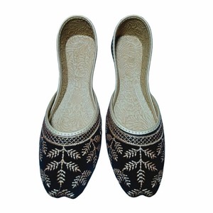 Phụ Nữ 2024 Khussa Jutti Làm Bằng Tay Pakistan Phụ Nữ Khussa Giày Mới Nhất Thiết Kế Màu Đen Phụ Nữ Khussa - Product Image 4