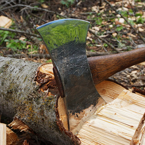 ขวานสองหัวเหล็กกล้าคาร์บอนเกรดอุตสาหกรรมด้ามจับลายกุหลาบคมสไตล์ไวกิ้งพร้อมฝาครอบหนัง - Product Image 2