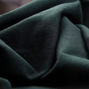 Camiseta Ligera de Alta Calidad para Hombre, Último Diseño en Tendencia, 150 Gramos, Tejido Transpirable y Ecológico Personalizable - Product Image 6