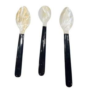 Cuillère de luxe noire en nacre polie, faite à la main, pour glace, café, caviar – Idéale pour hôtels, cafés et restaurants - Product Image 3