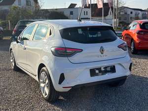 RENAULT CLIO 2024 USADO, 1.0CCM GASOLINA/ 1.3L GASOLINA, TRANSMISIÓN MANUAL EDC 67KW 91HP 1.0CCM EURO 3 EN VENTA - Product Image 6