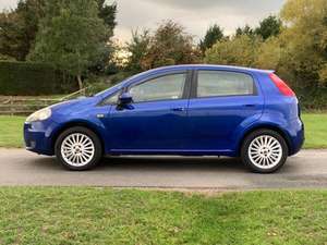 FIAT GRANDE PUNTO 1.4 d'occasion 2009, conduite à gauche/droite - Product Image 2