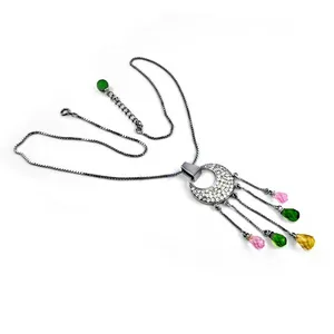 Collier pendentif tendance en laiton plaqué or avec accents d'améthyste ou de perles pour femmes - Product Image 3