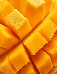 Nam dok Mai มะม่วงไทยพรีเมี่ยมเกรดส่งออกสดที่มีรสหวานและเนื้อเรียบเนียน - Product Image 3
