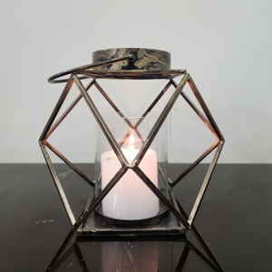 Durable <b>Leaf</b> Shape Iron Candle Stand Elegant Glass Pillar Design Home Decor Wedding Christmas Dining Tabletop <b>Lighting</b> Garden - Product Image 6