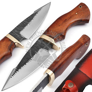 Couteau à lame fixe personnalisable OEM Bear Claw pour la chasse en plein air avec manche de traversin en bois de rose/laiton pour la survie en camping DIY - Product Image 6