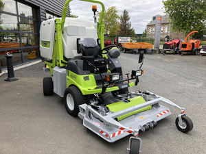 GRILLO FD 2200 TS STAGE V 47 ch moteur diesel Kubota 4 cylindres 2190 cm³ 1600 kg Collecteur d'herbe 1400 L hauteur de coupe 20m-120m - Product Image 2