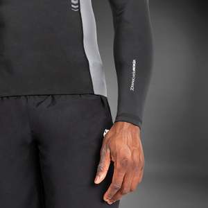 Rashguard pour l'entraînement, le combat et la course - Product Image 5