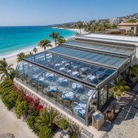 Terraza Acristalada Retráctil con Estructura de Aluminio para Restaurante en la Playa, Cerramiento para Terraza Costera