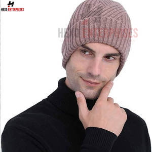 Bonnet bonnet tricoté de haute qualité avec logo personnalisé Vente en gros Bonnet chaud d'hiver unisexe Casquette unisexe - Product Image 4