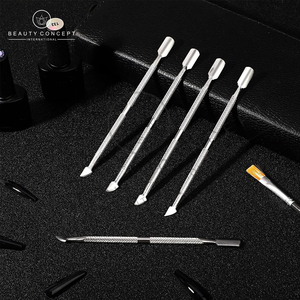 Instrumento de Alta Precisión para Cutículas, Empujador de Bordes Refinados y Removedor de Detalles para una Manicura Controlada y Precisión en el Cuidado de las Uñas - Product Image 6