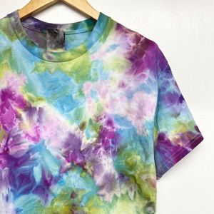 Camiseta de cuello redondo para hombre Tie Dye con logotipo personalizado bordado Servicios OEM Ropa informal de verano del fabricante directo - Product Image 4