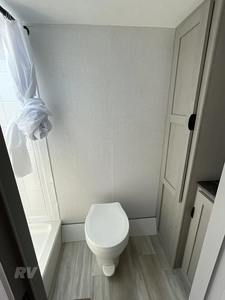 NUEVO RV C-OA-C-H-M-E-N RV C-L-I-P-P-E-R 251RBS MODELO 2024 DE ALTO RENDIMIENTO DISPONIBLE PARA LA VENTA - Product Image 3