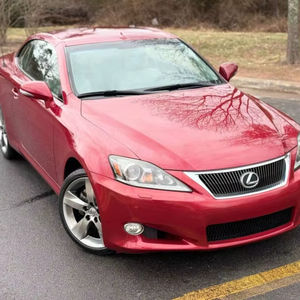 Voiture d'occasion de qualité abordable, Le-x-us IS 25-0C rouge 2011, conduite à gauche - Product Image 1