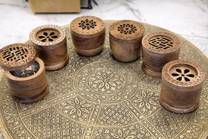 Bela Artisan Ensemble de brûleurs et de plateaux Bakhoor minimalistes modernes Commandes en gros pour les boutiques de détail et de cadeaux en bois - Product Image 3