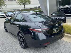 UTILISÉ LHD/RHD 2024 ALFA ROMEO GIULIA TI AWD - Product Image 2