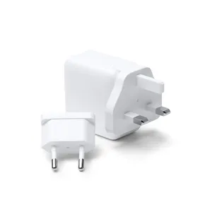 Adattatore da Viaggio Personalizzato Blim, Gadget USB Promozionali per un Facile Accesso durante il Viaggio - Product Image 4