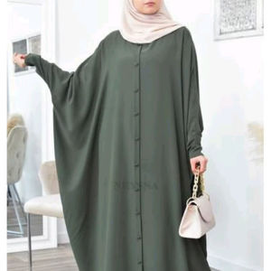 Robe Abaya Kaftan élégante pour femmes, couleur vert olive, avec boutons sur le devant, manches chauve-souris et hijab assorti, longueur complète, tenue modeste - Product Image 1