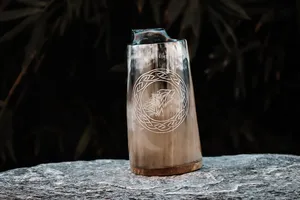 Taza de cuerno de buey hecha a mano, taza de jarra vikinga, taza de cuerno de lobo Fenrir personalizada, artesanías naturales, regalos para hombres, estilo vikingo pulido para - Product Image 2