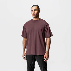 Camiseta de gran tamaño para hombre en tela de algodón suave con corte holgado para trajes casuales y cómodos camisetas para hombres - Product Image 1
