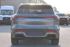 Infiniti QX60 Luxe 2024 d'occasion en bon état - Product Image 6