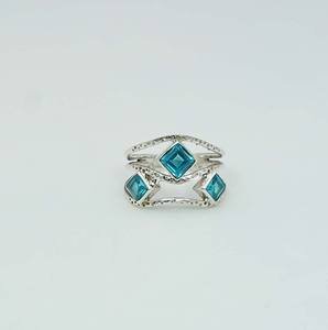 Anillo de múltiples piedras preciosas de plata esterlina sólida 925 con ajuste de bisel Topacio Azul y diamante de corte princesa para piedra DE NACIMIENTO DE DICIEMBRE - Product Image 1