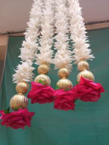 Guirnalda de Flores Artificiales de Jazmín Gajra, Tela de Rosas y Cuentas, Toranam para Decoración de Puertas, Guirnalda para Bodas, Pooja y Decoración de Festivales - Product Image 4