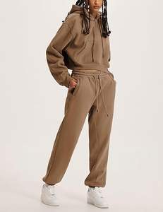 Ensemble de survêtement zippé classique vintage hip-hop pour femme, streetwear esthétique, ensemble à capuche respirant avec graphiques imprimés et strass rock - Product Image 4