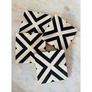 ถาดรองกระดูกสี่เหลี่ยมแบบคลาสสิกถาดรองเครื่องครัวสีดำและขาวเสื่อและแผ่นรองสำหรับเครื่องดื่มร้อน - Product Image 1